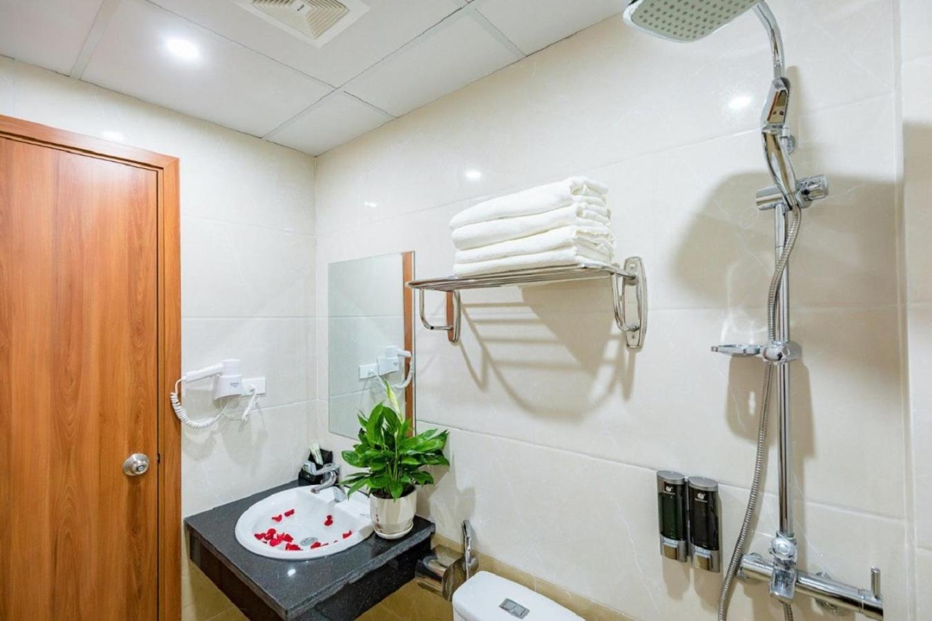 Gia Cat Long Boutique Cat Ba Hotel Chan Chau 外观 照片